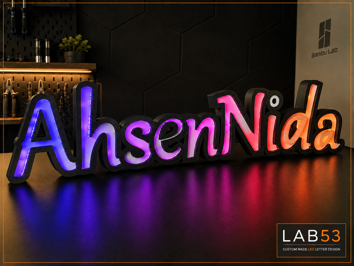 3D geprinte letters AhsenNida — opname 1