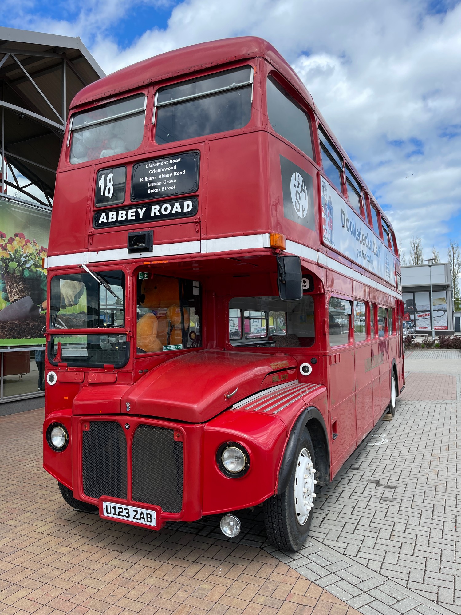 Autobus na festivalu