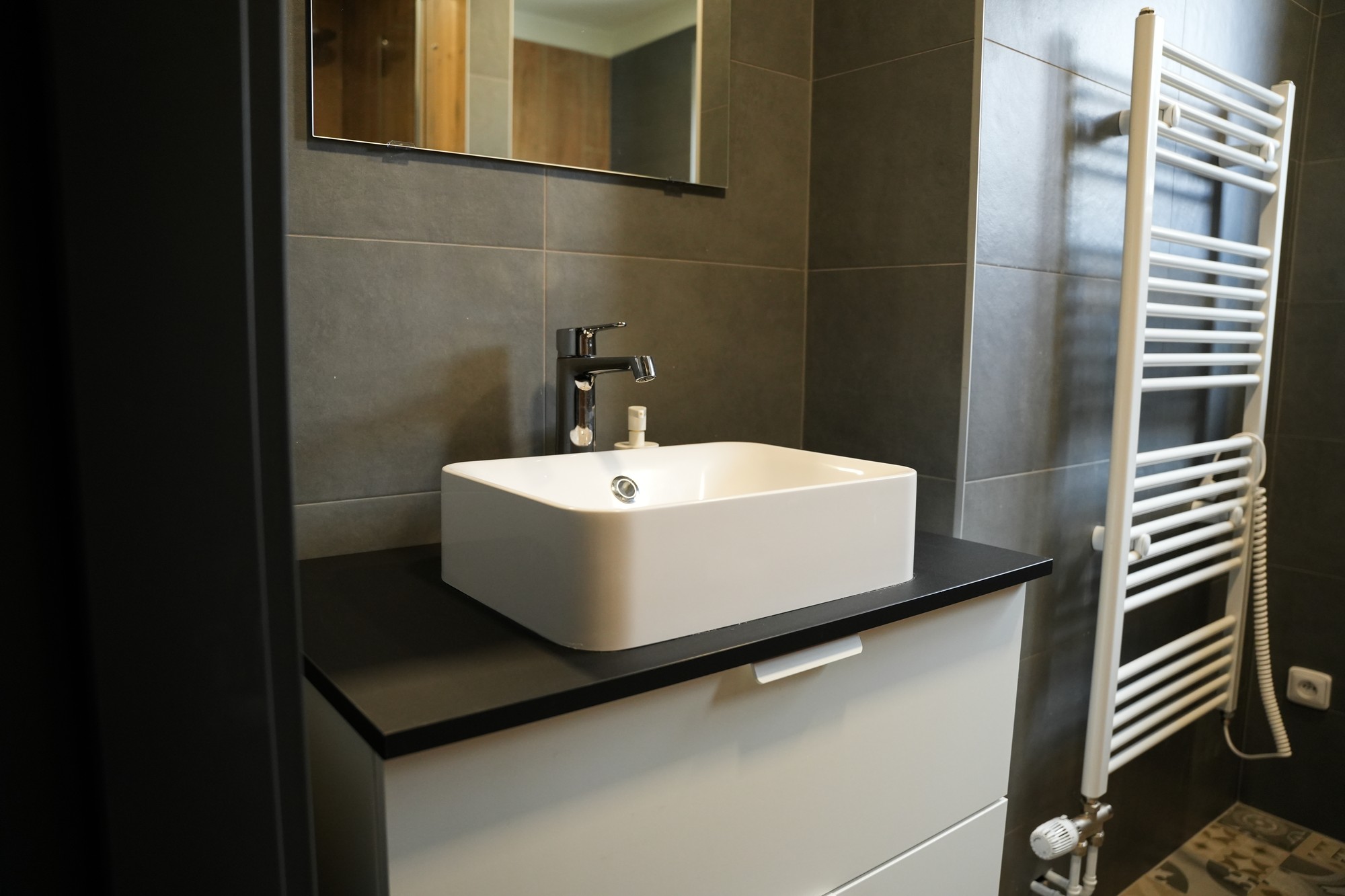 Koupelna 2 / Bathroom 2