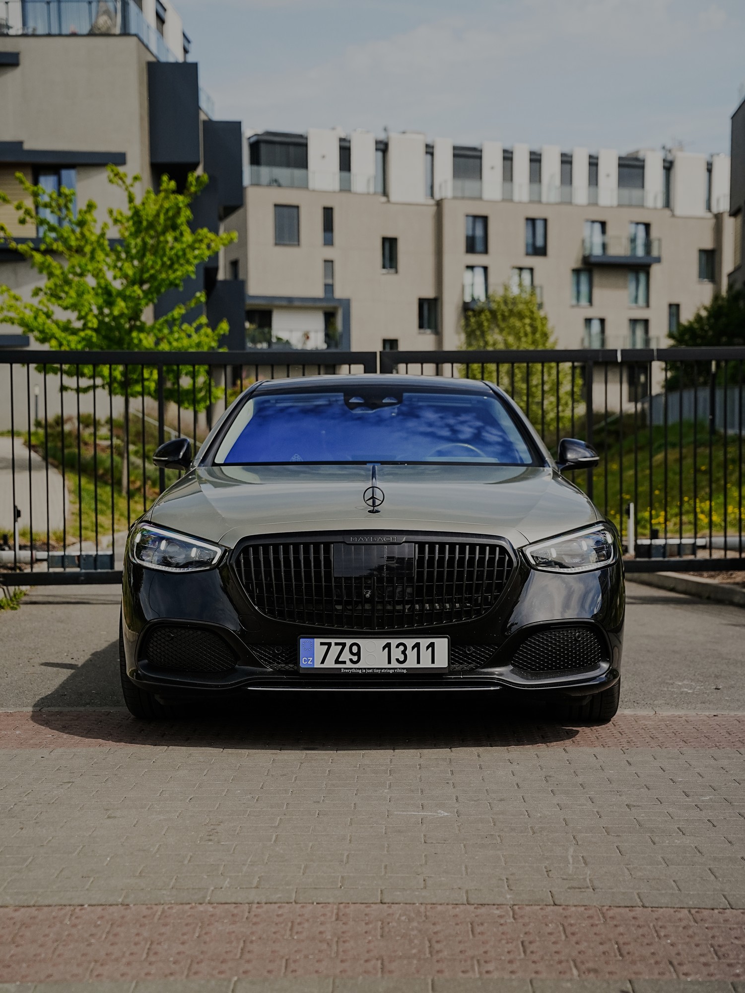Mercedes-Maybach Z223 — přední pohled