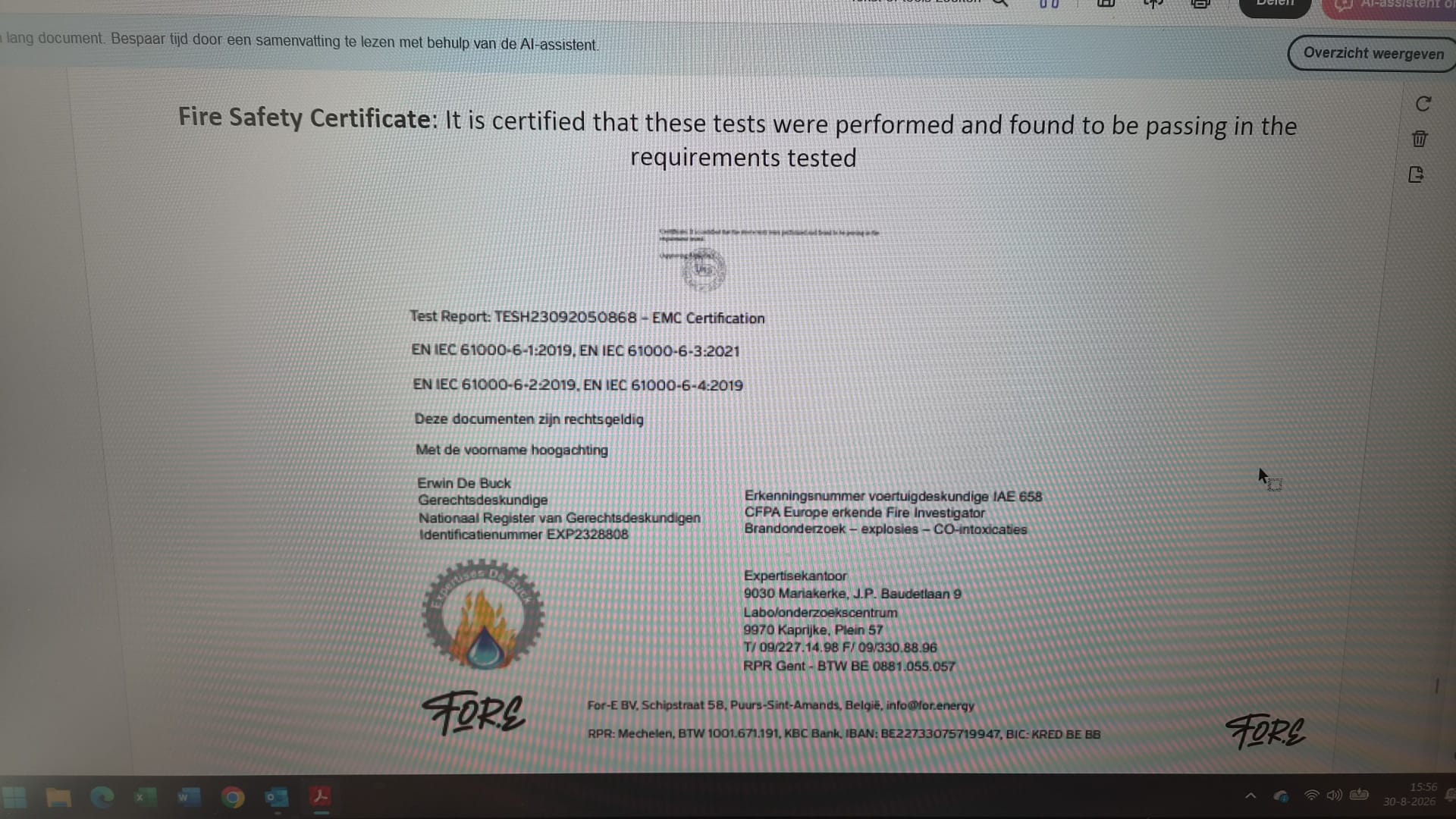 Aangeleverd document met een overzicht van een fire safety certificate en EMC-testreferenties