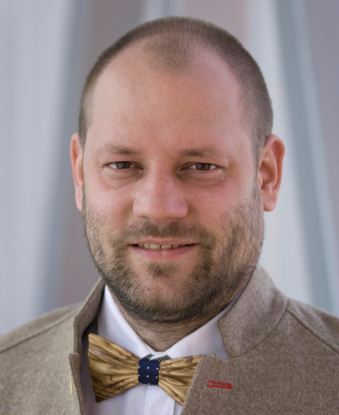 Doc. Ing. Roman Fojtík, Ph.D. - expert na dřevěné mosty