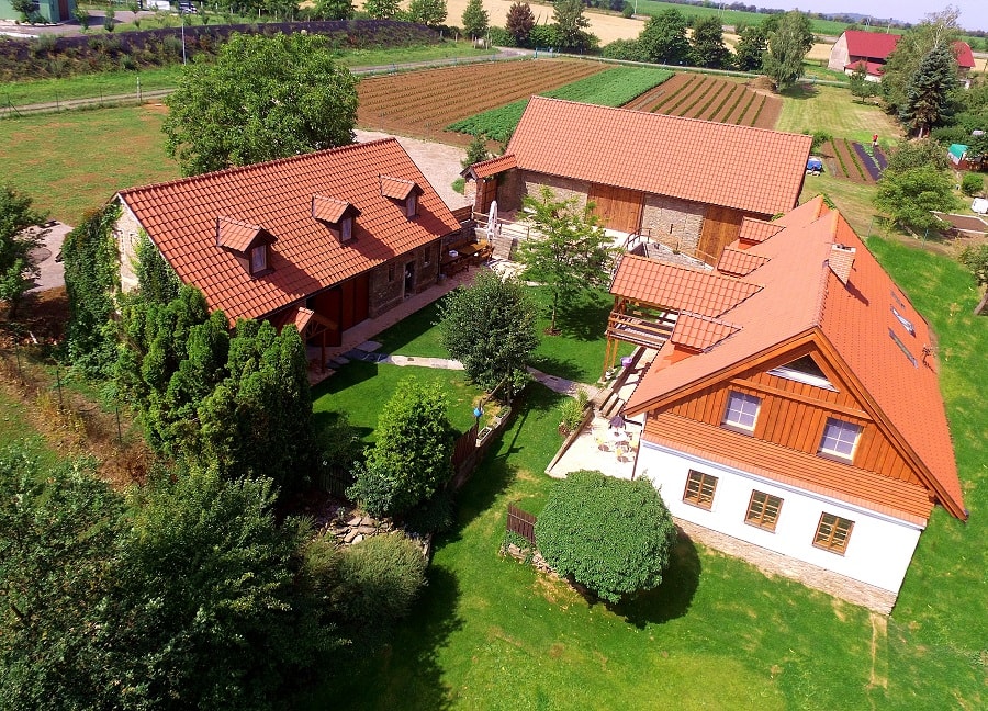 Příjezd a začátek