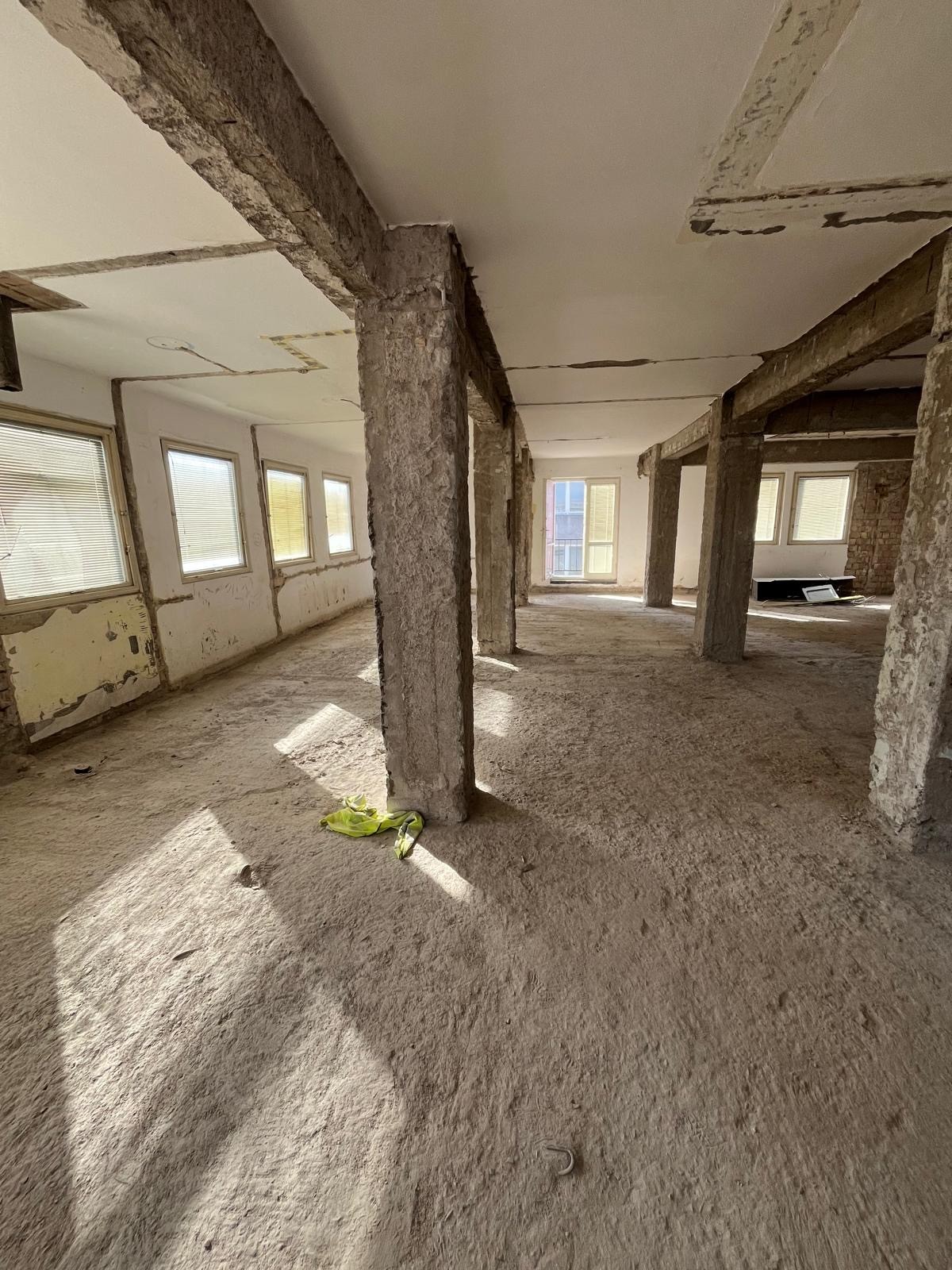 T-String Pardubice – foto 6