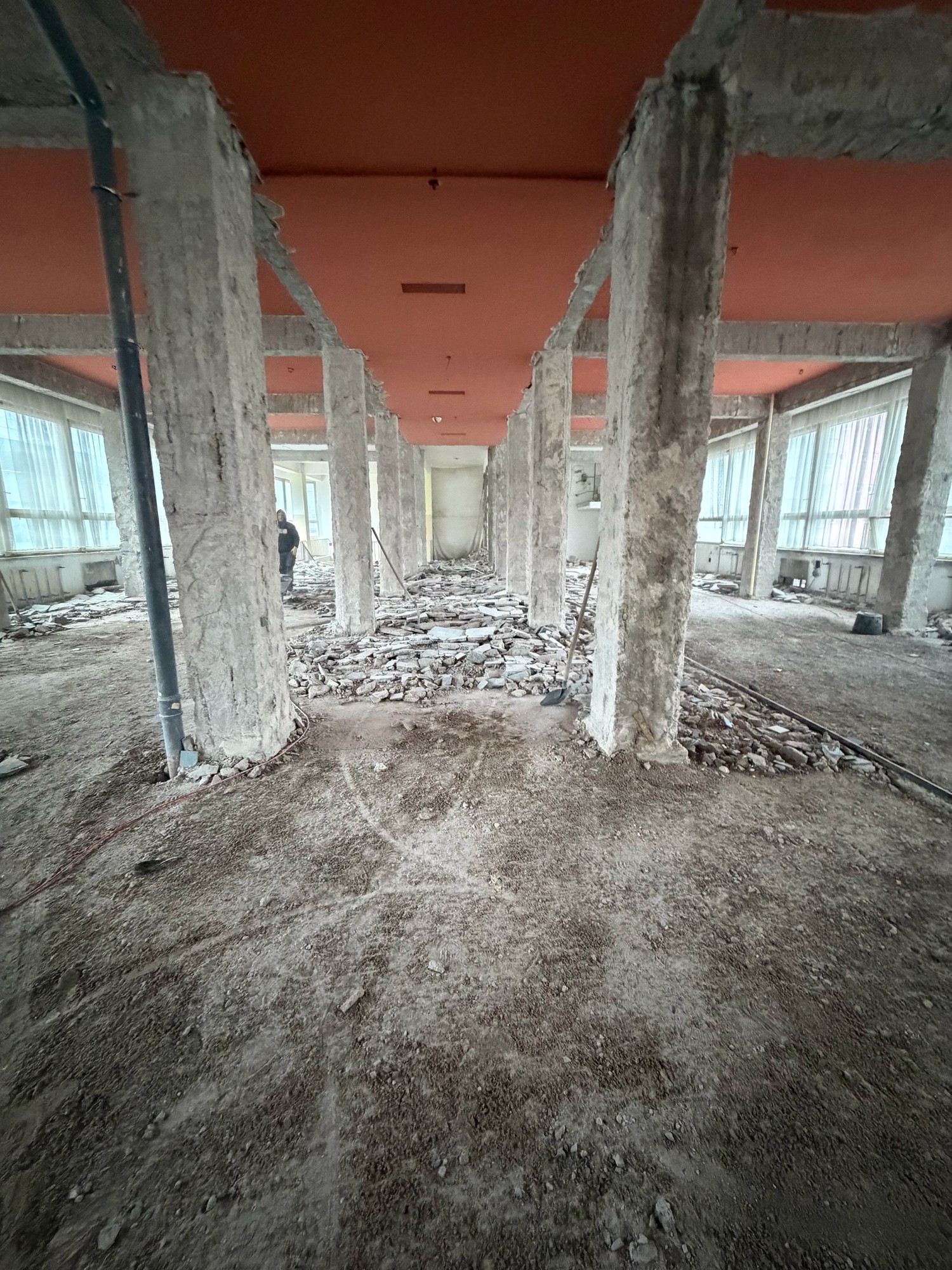 T-String Pardubice – foto 16