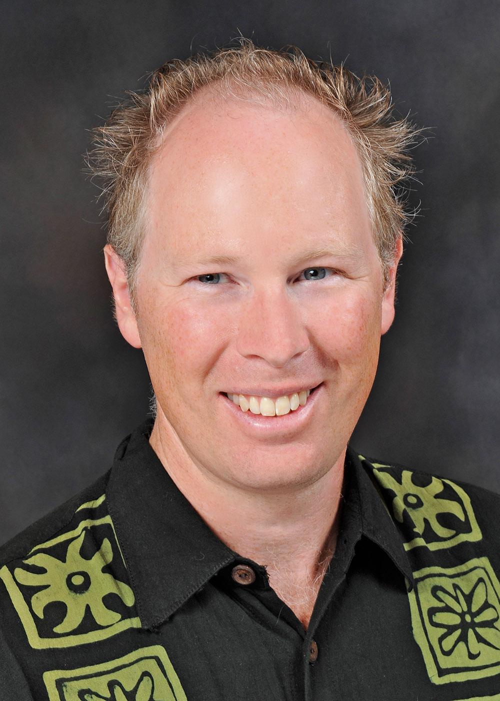 Portrait of Eric Lindholm, Guest Conductor