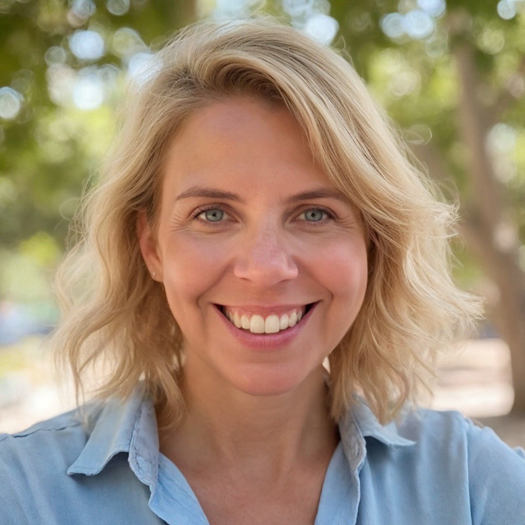 Portrait of Natalie, founder of Life After Labour