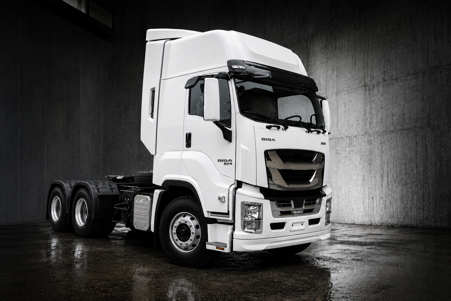 ISUZU GIGA 6×4 – unidad disponible