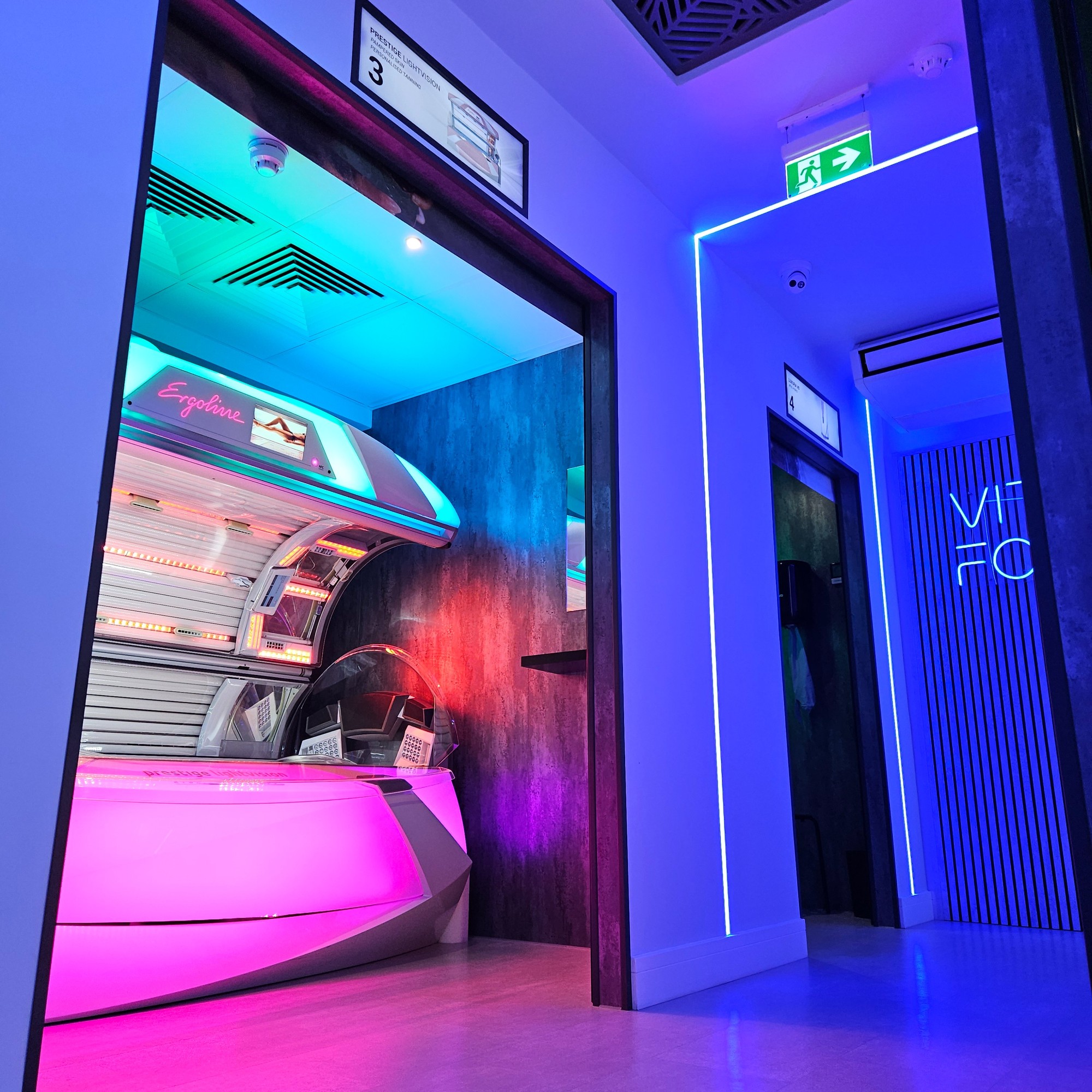 Q-TAN tanning suite