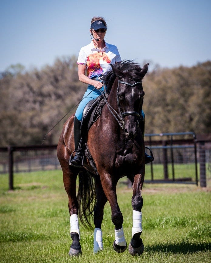 Linda Parelli riding her horse