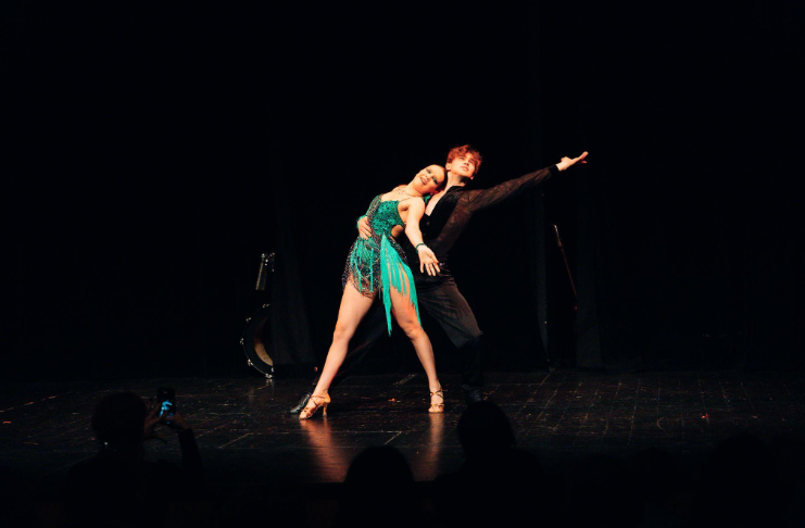 Танцювальний дует студії Prestige Dance Prague