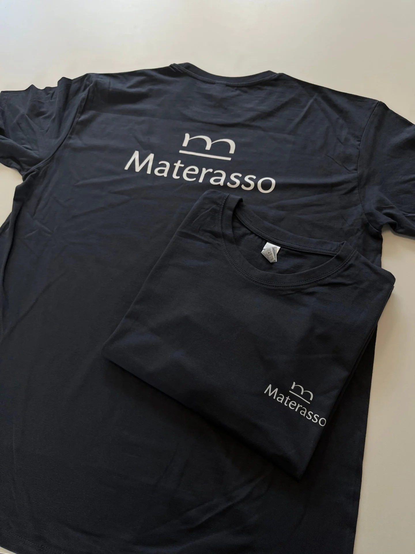 Tričká s potlačou alebo výšivkou