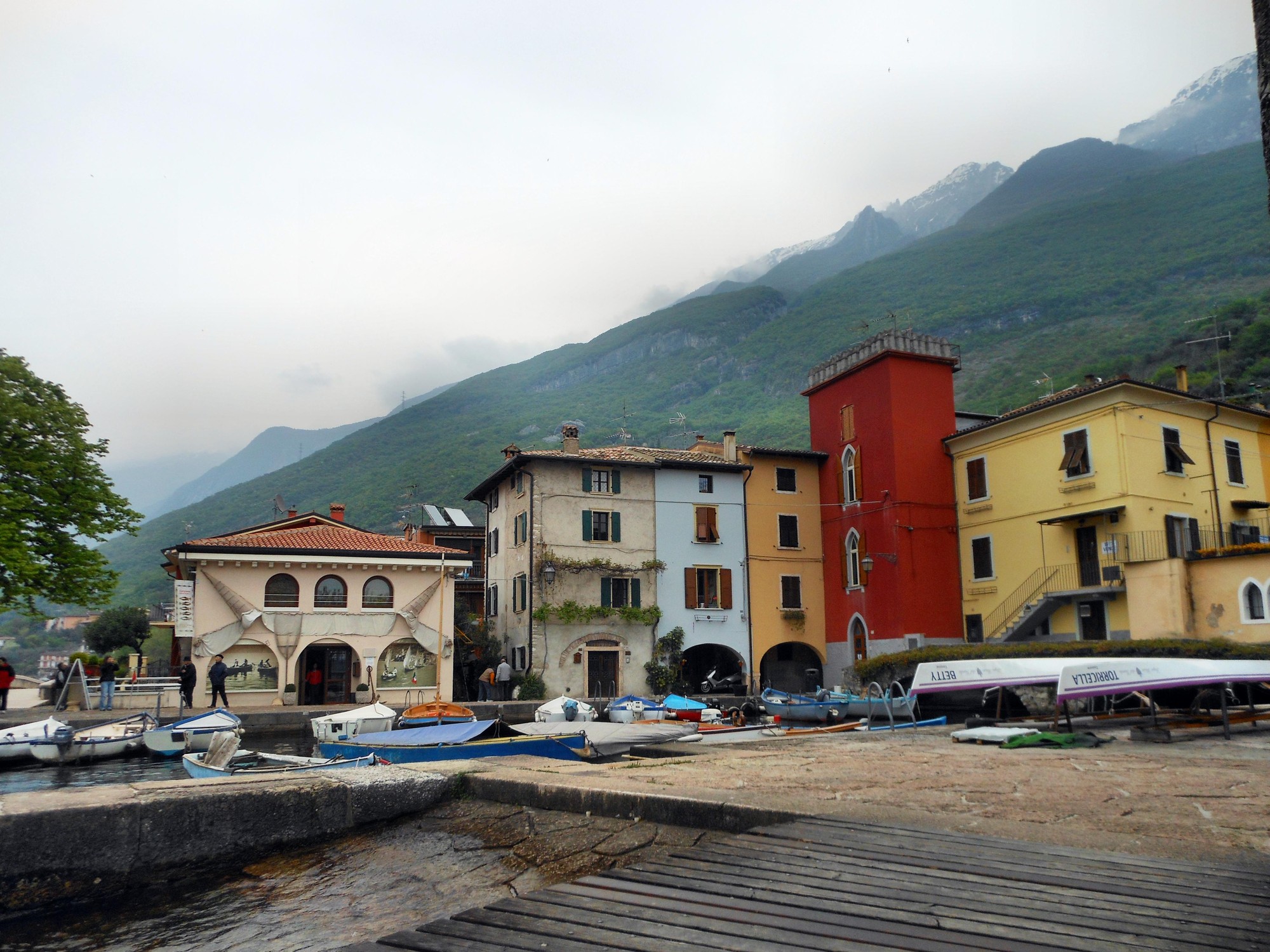 Přístav Torbole u Lago di Garda
