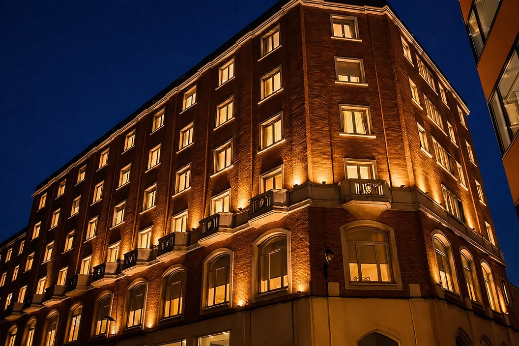 Fachada del Colegio Mayor San Juan Evangelista - Valladolid