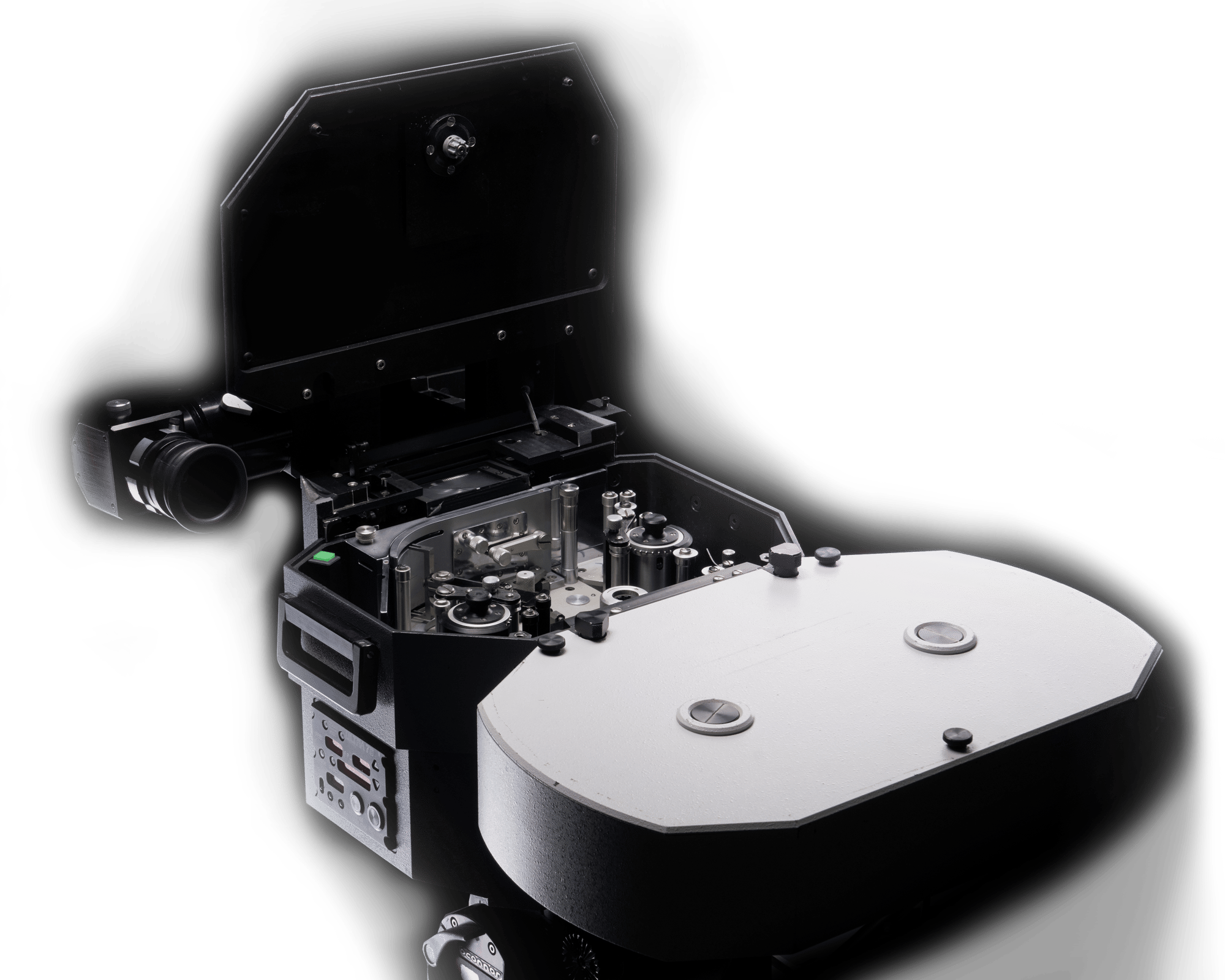 Ultra 70 15-perf 65mm camera body