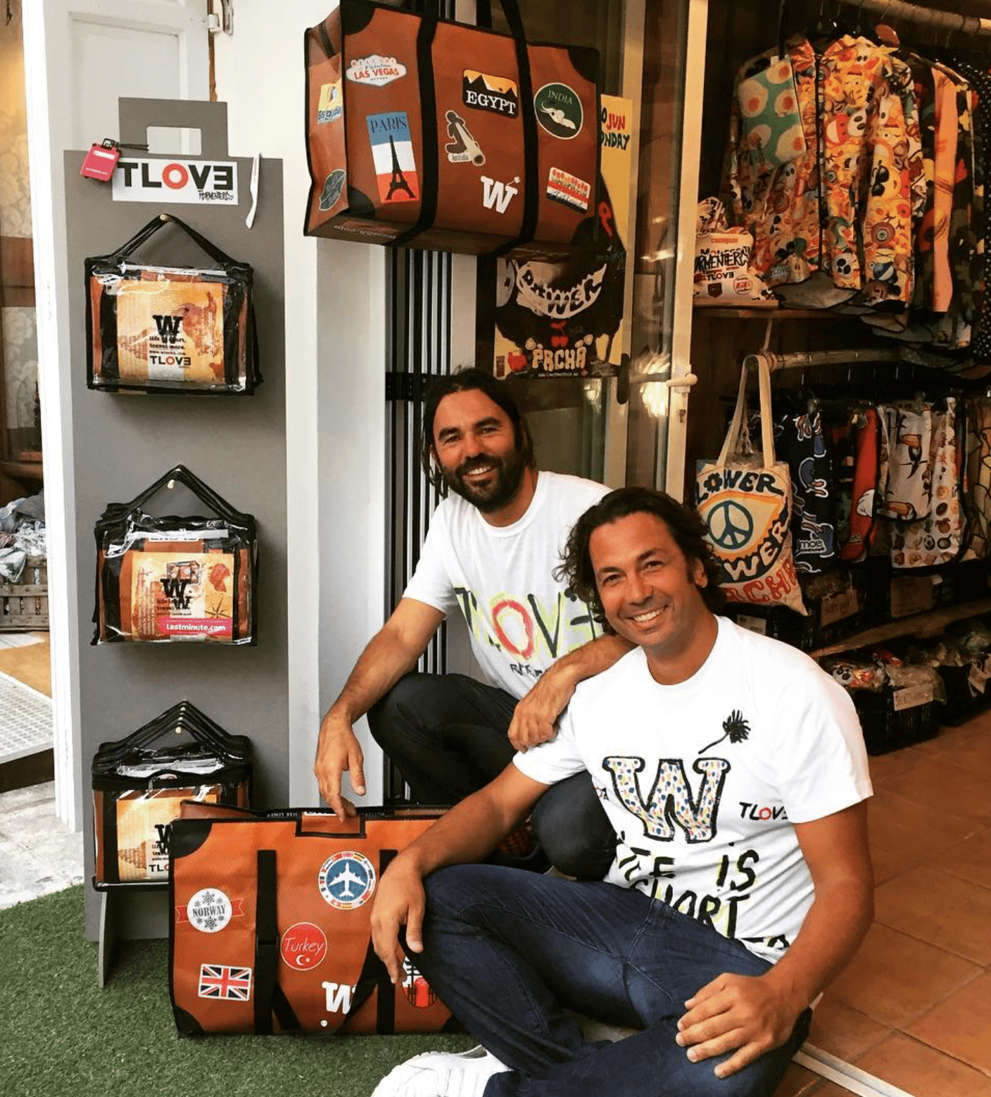 WISSHH Travel Bag in the vintage orange travel-stickers edition, on the road