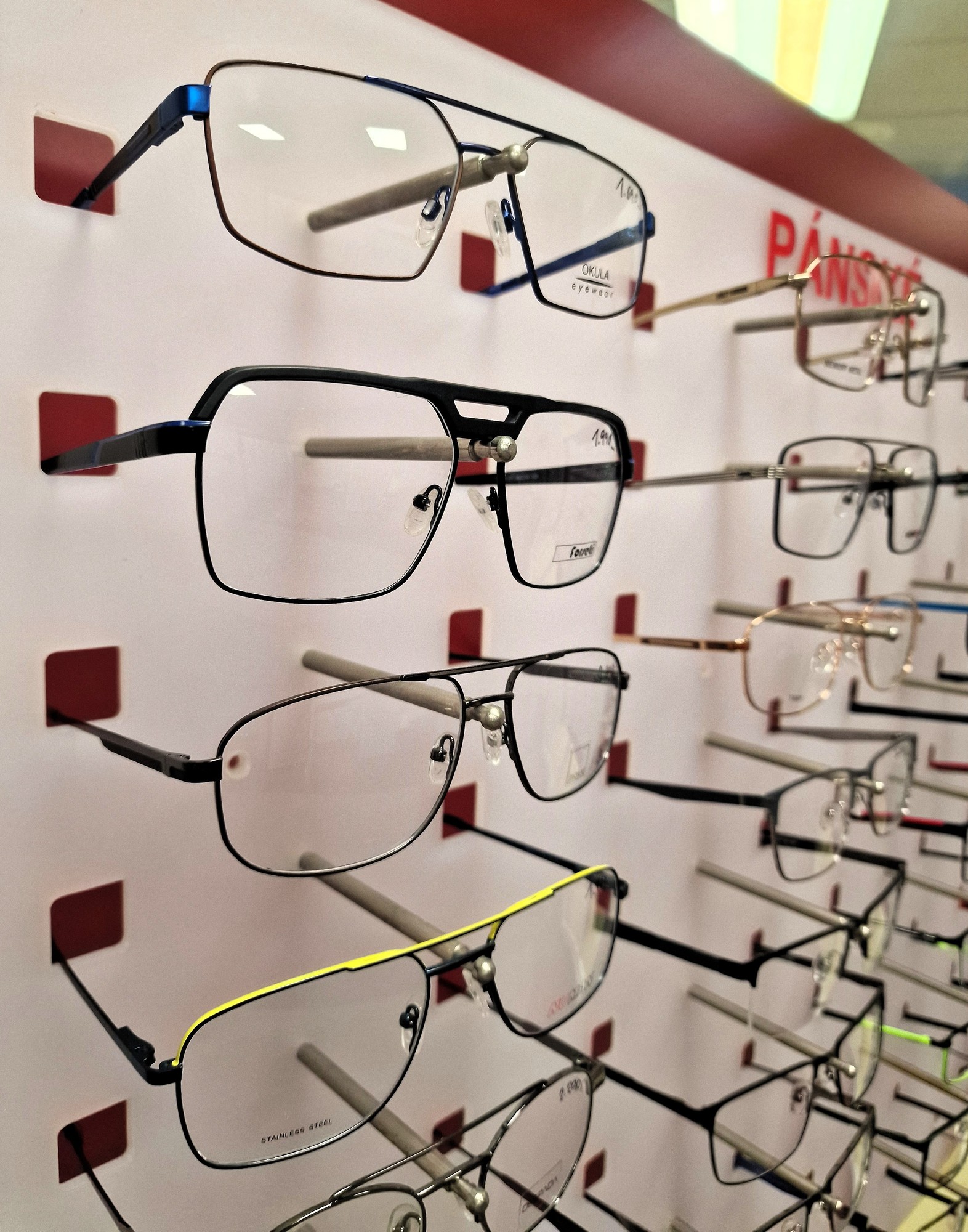 Výběr brýlí v Optika Brož