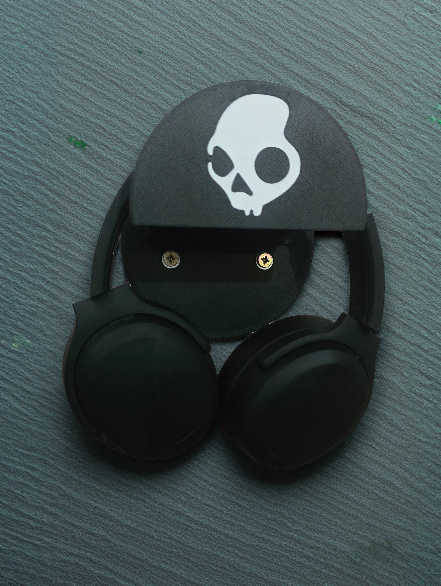 Custom wall mounted headphone holder, Practical Bits 3D printed by GoblinPrint
