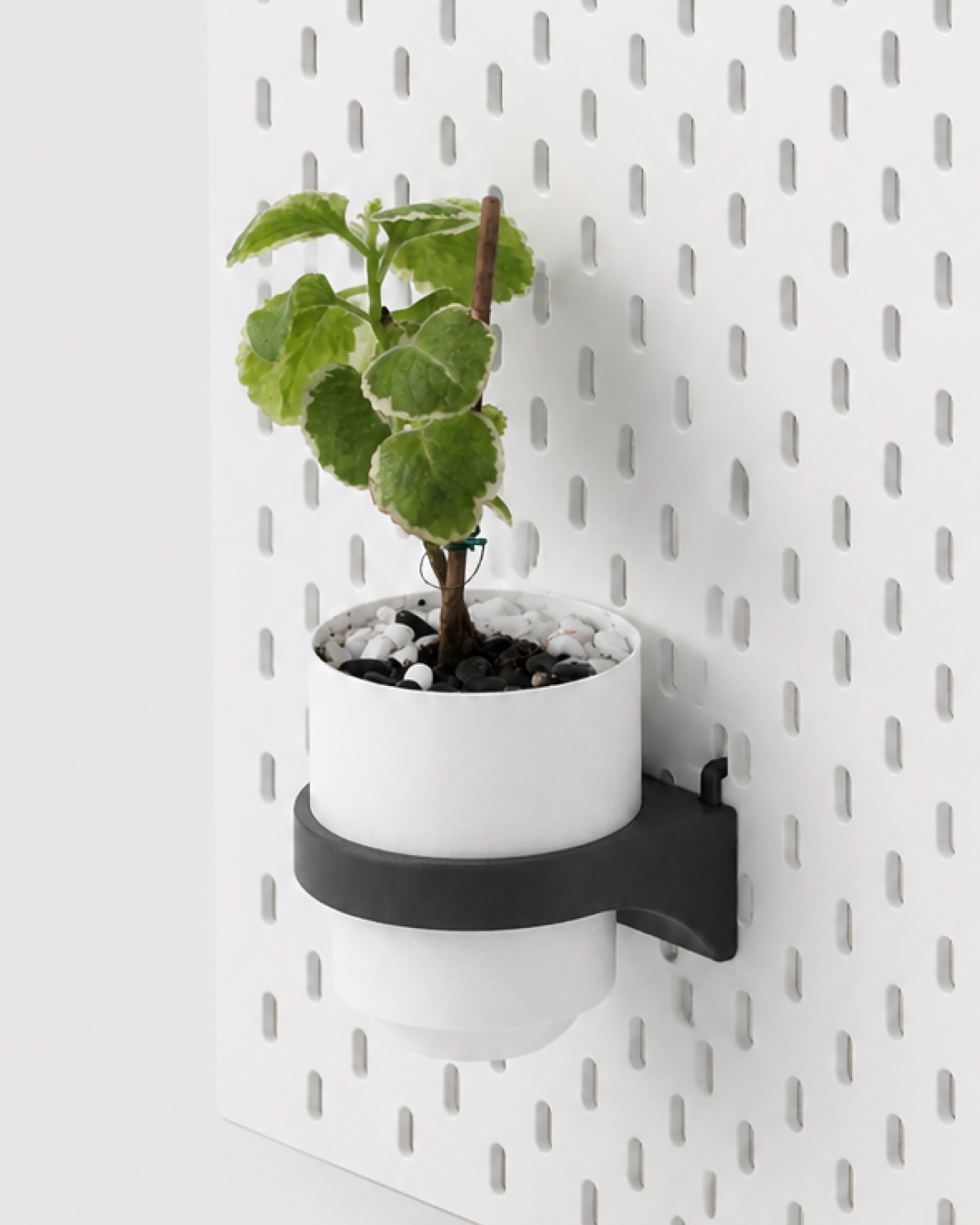 3D printed Ikea Skadis pegboard planter by Jer Folio