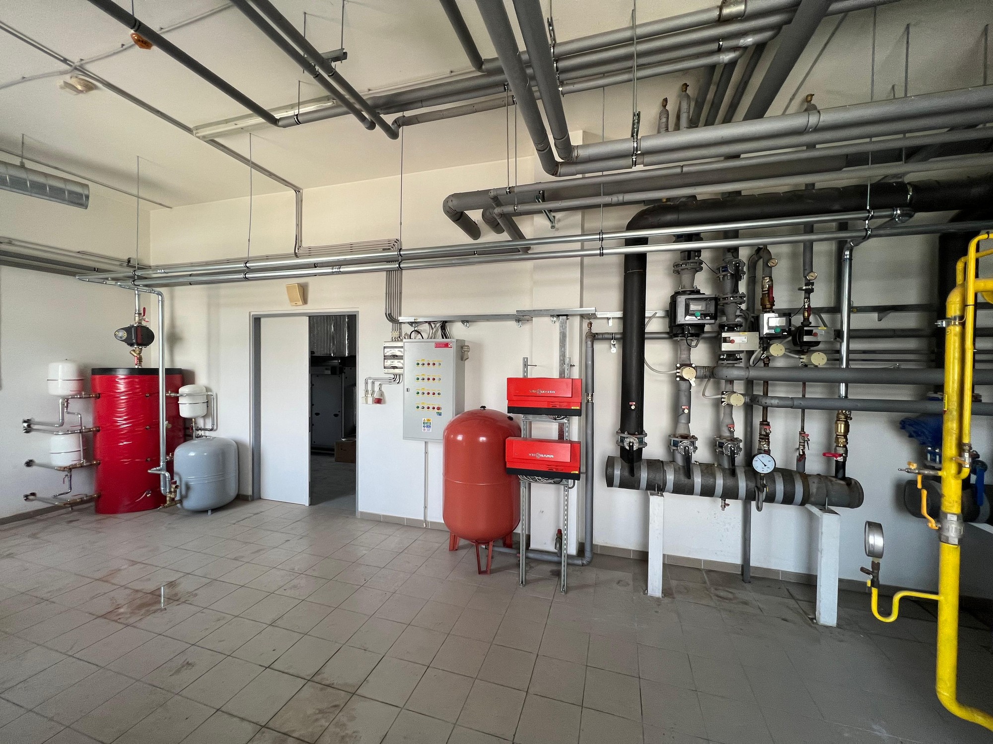 Kotolňa rozvody kúrenia nadriadený systém Coop Center Dunajská Lužná