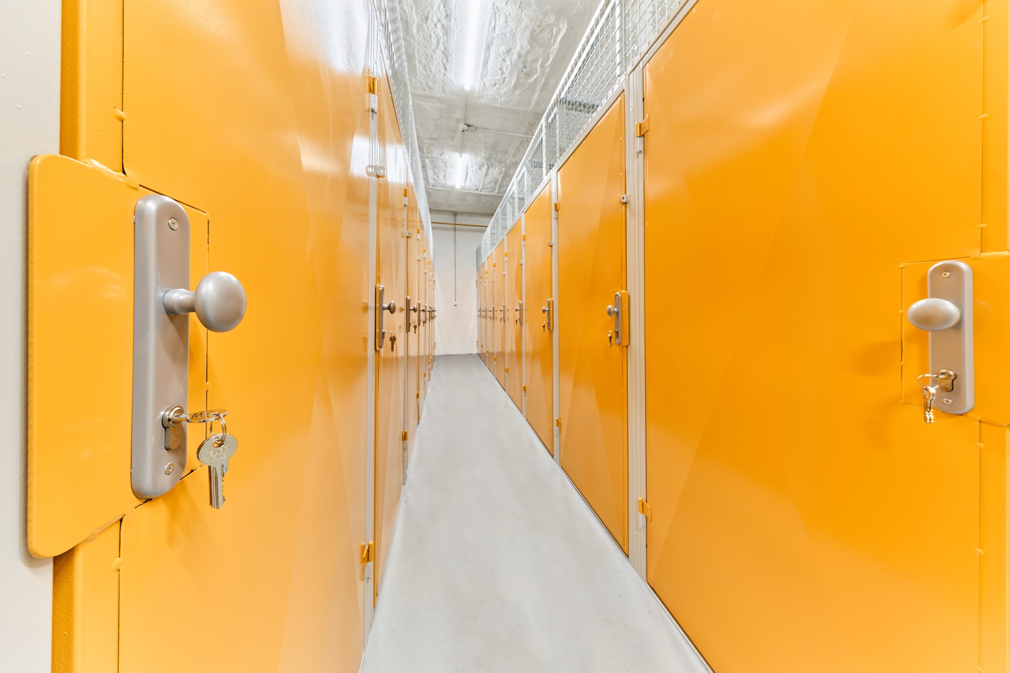 365box Vrchlabí - interiér skladového boxu, moderní selfstorage areál (foto 1 z 15)