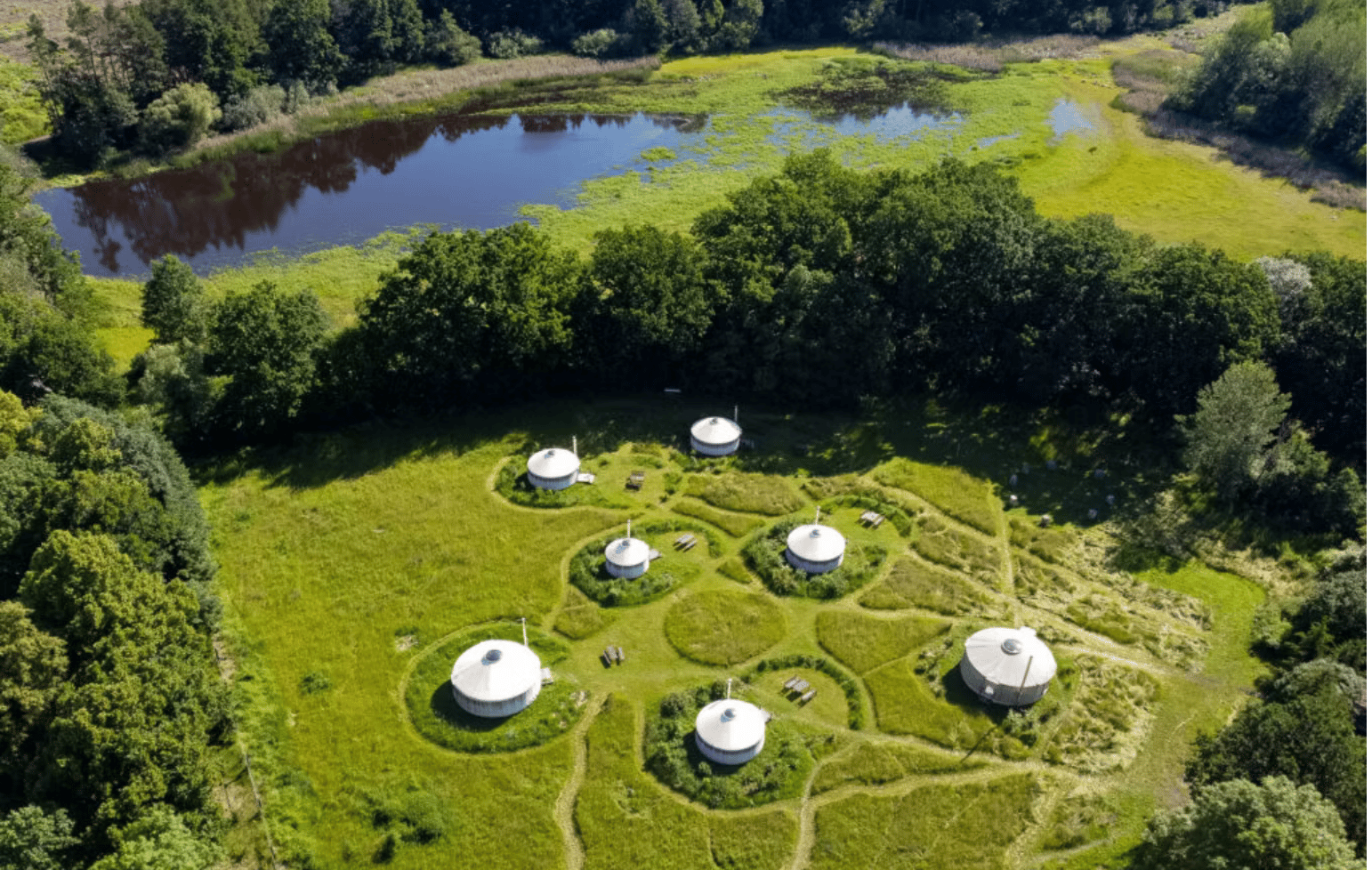 Jurtcamp — pohled na areál