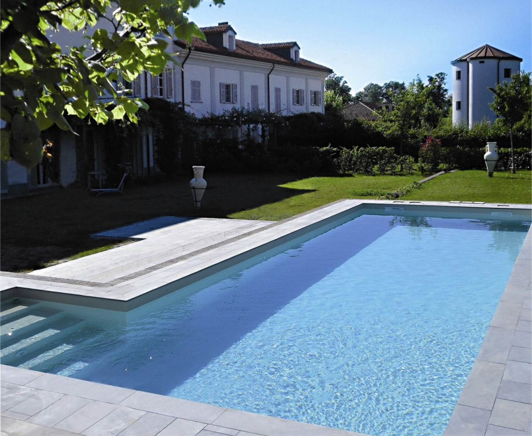 Piscina in calcestruzzo