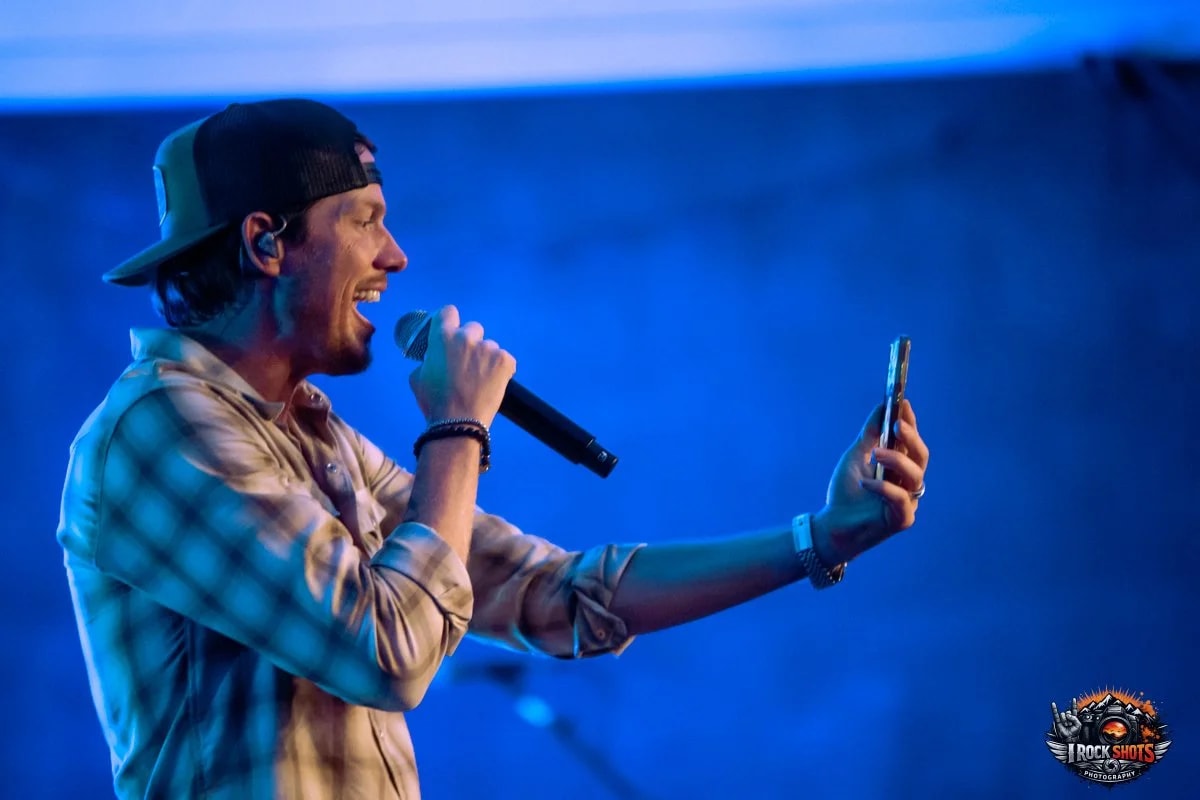 George Birge concert photograph by I Rock Shots