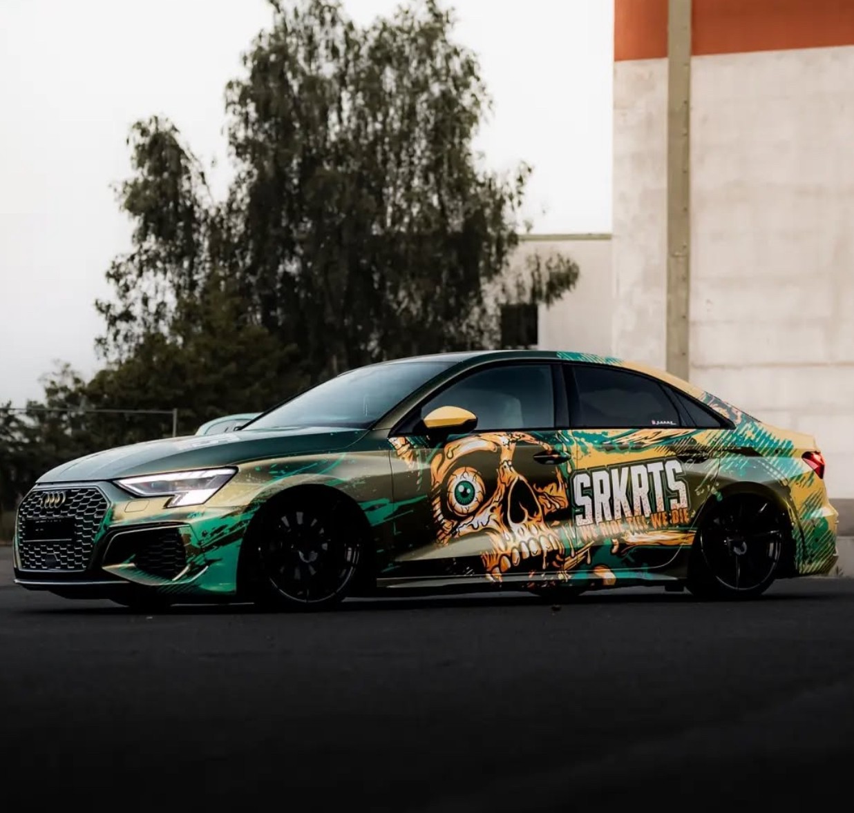 Audi RS3 mit Skull-Design Folierung