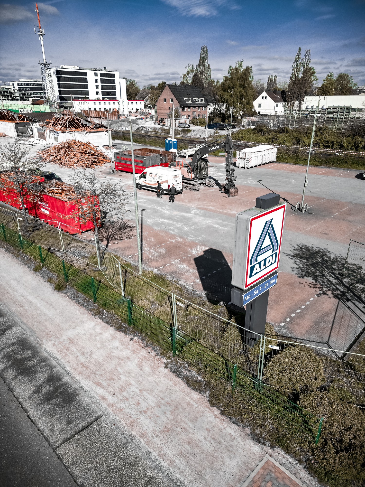 Abbrucharbeiten Aldi Markt