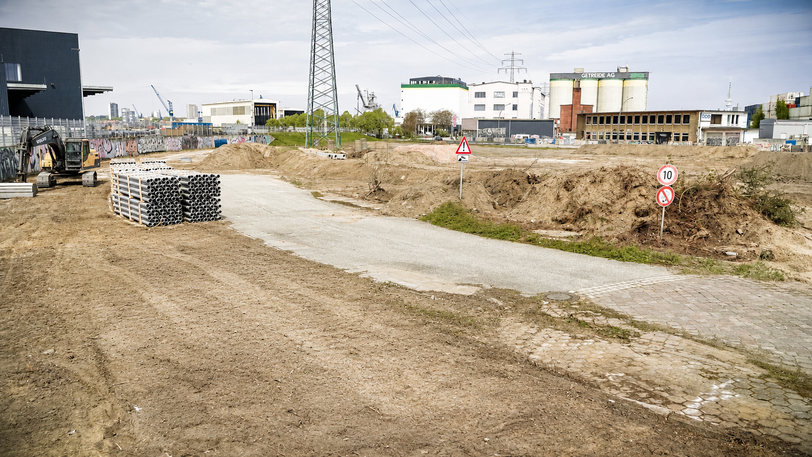 Große Erdbaustelle im Hamburger Hafen