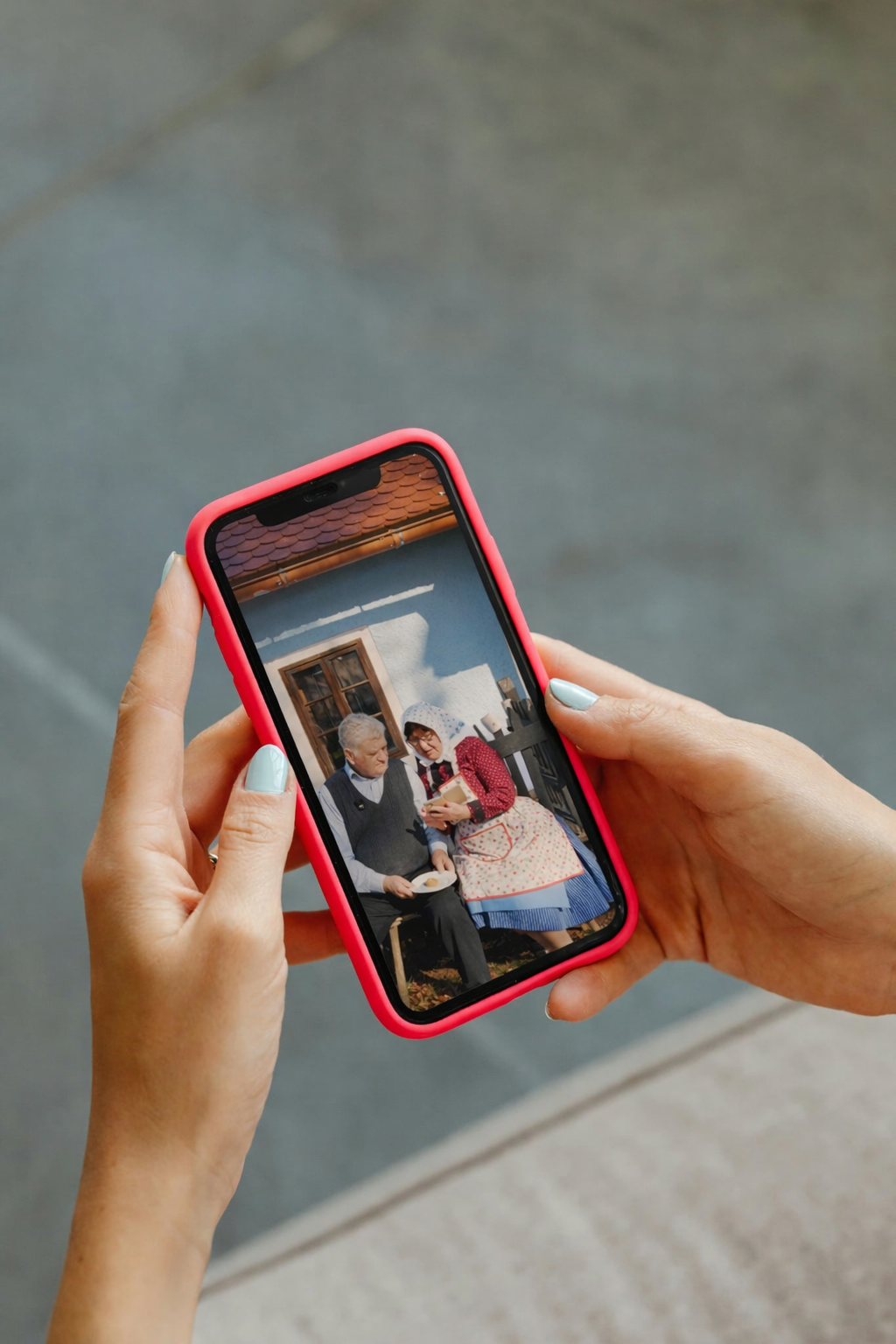 Telefon s fotografií