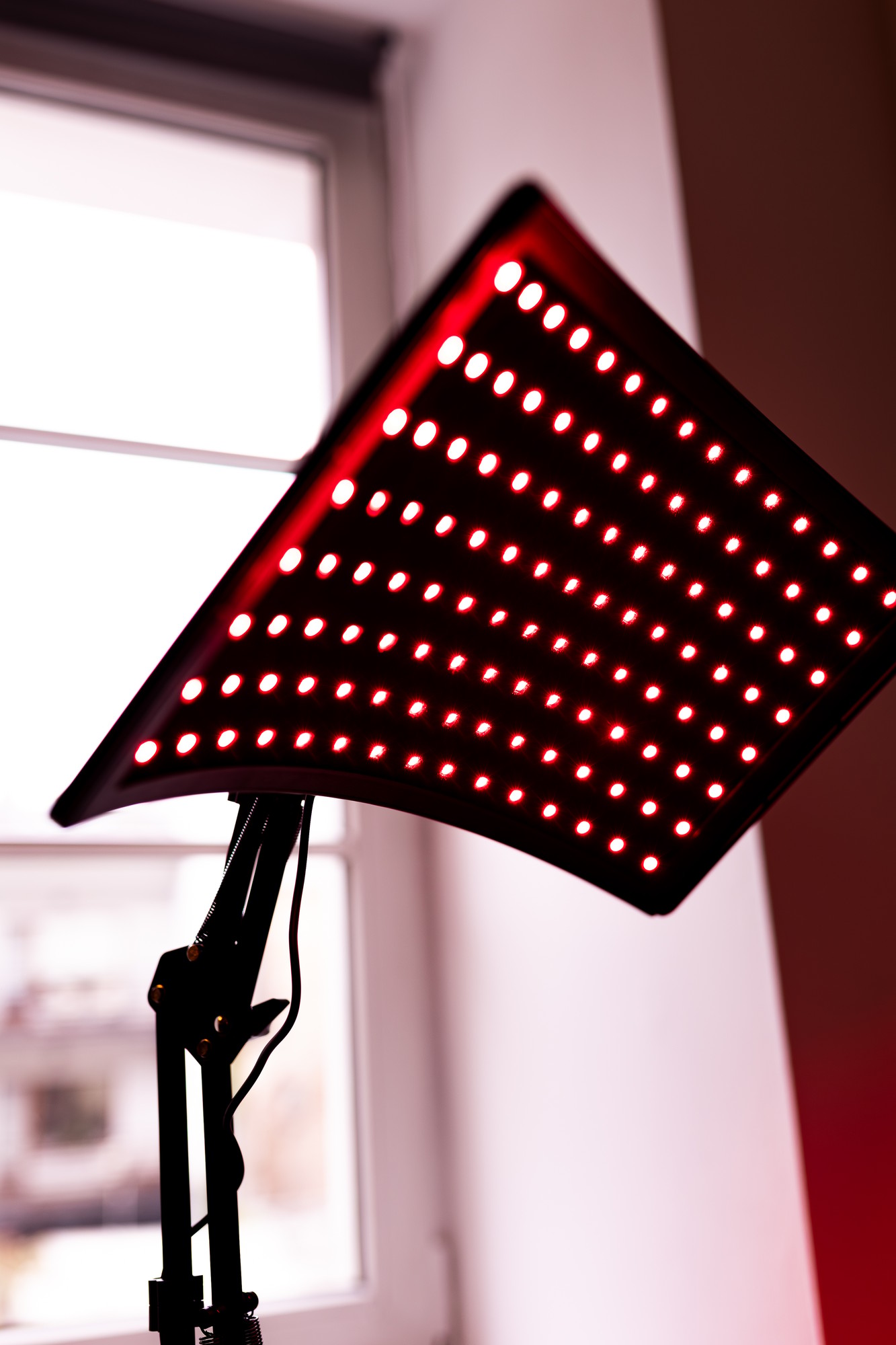 LED panel pro vlasovou terapii