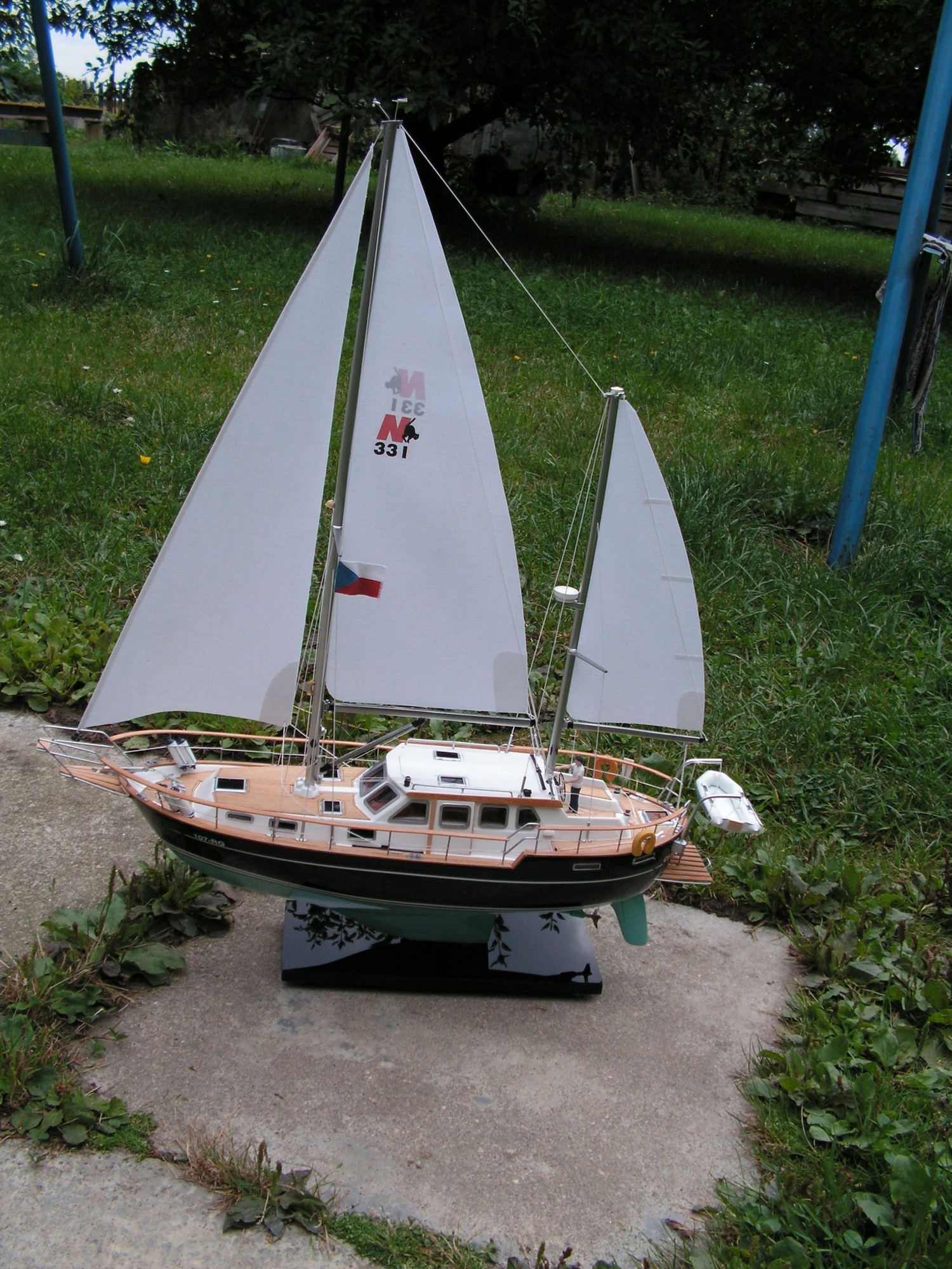 Nauticat 331