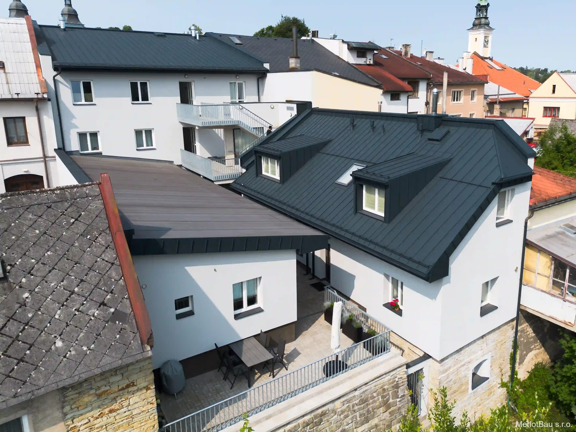 Nástavba a stavební úpravy stávajícího domu