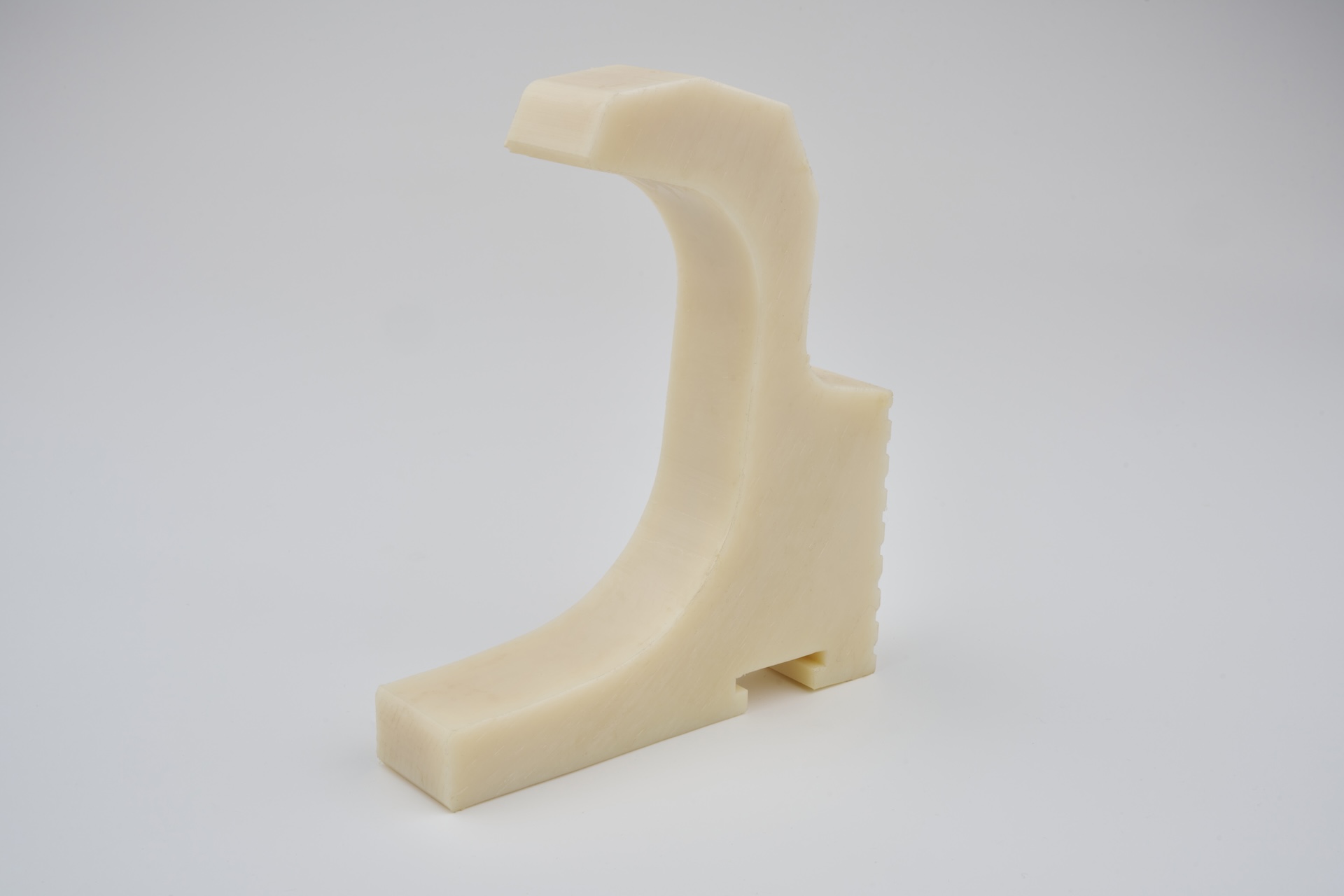 PA6 technické díly MORAPRIM - L-profil