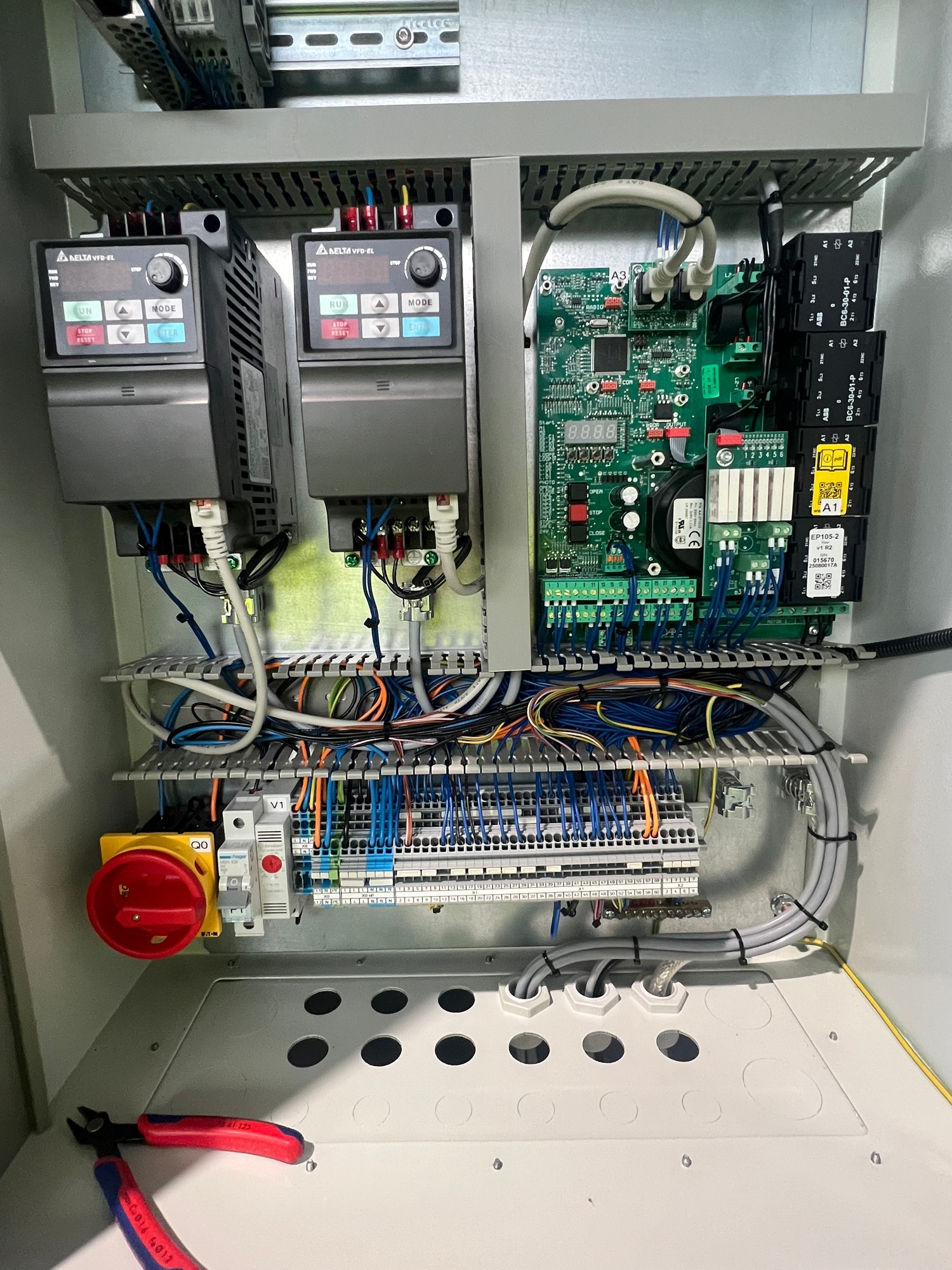 Elektroinstalace – řídicí rozvaděč