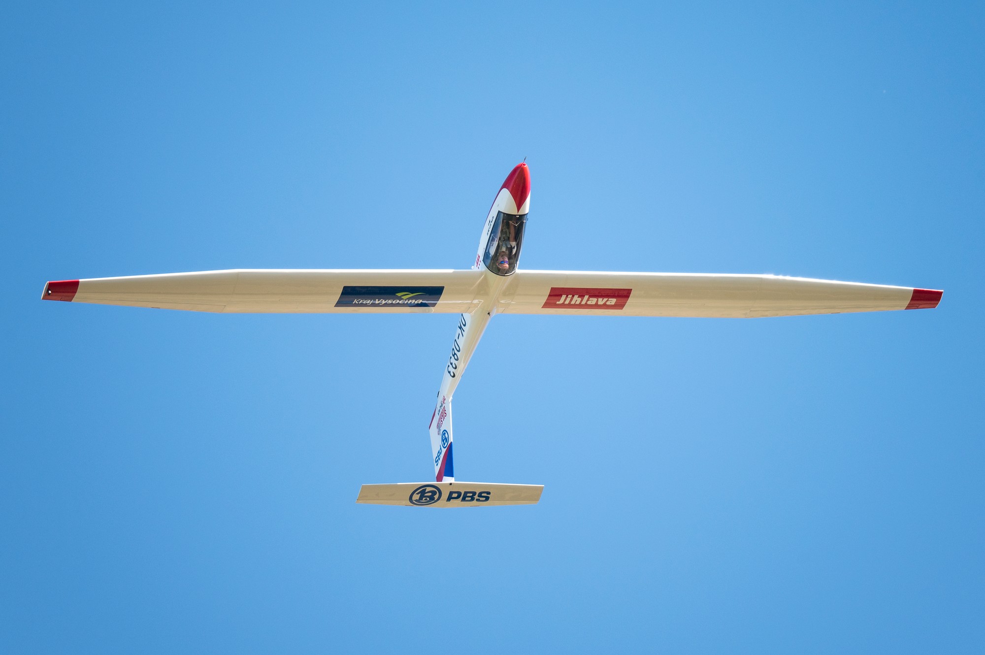 Jihlavský Pilatus PC-11AF ve svém živlu