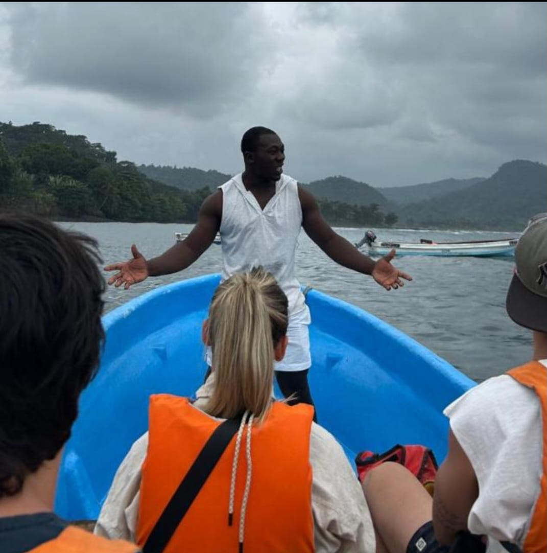 Boat trip to Rolas Island