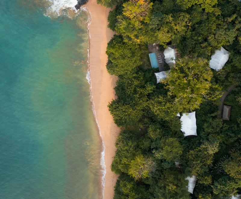 Beach setting at Sundy Praia, Príncipe