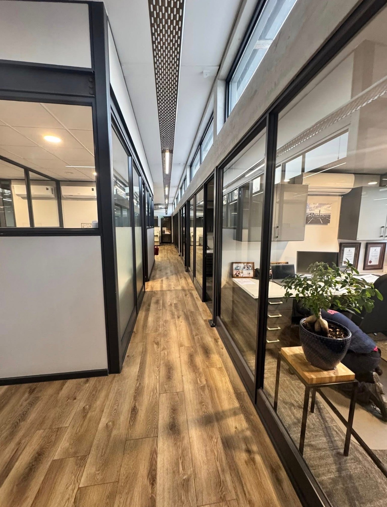Commercial Office Clean