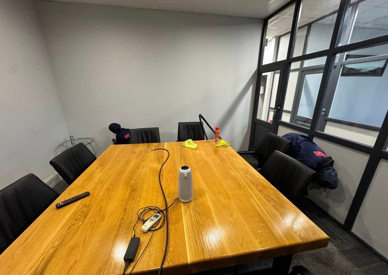 Meeting Room Clean