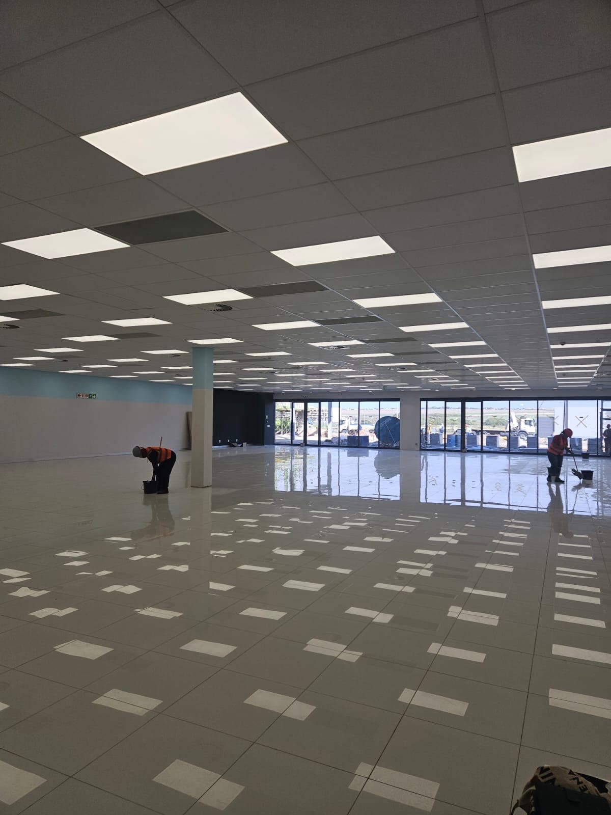 Commercial Floor Buffing