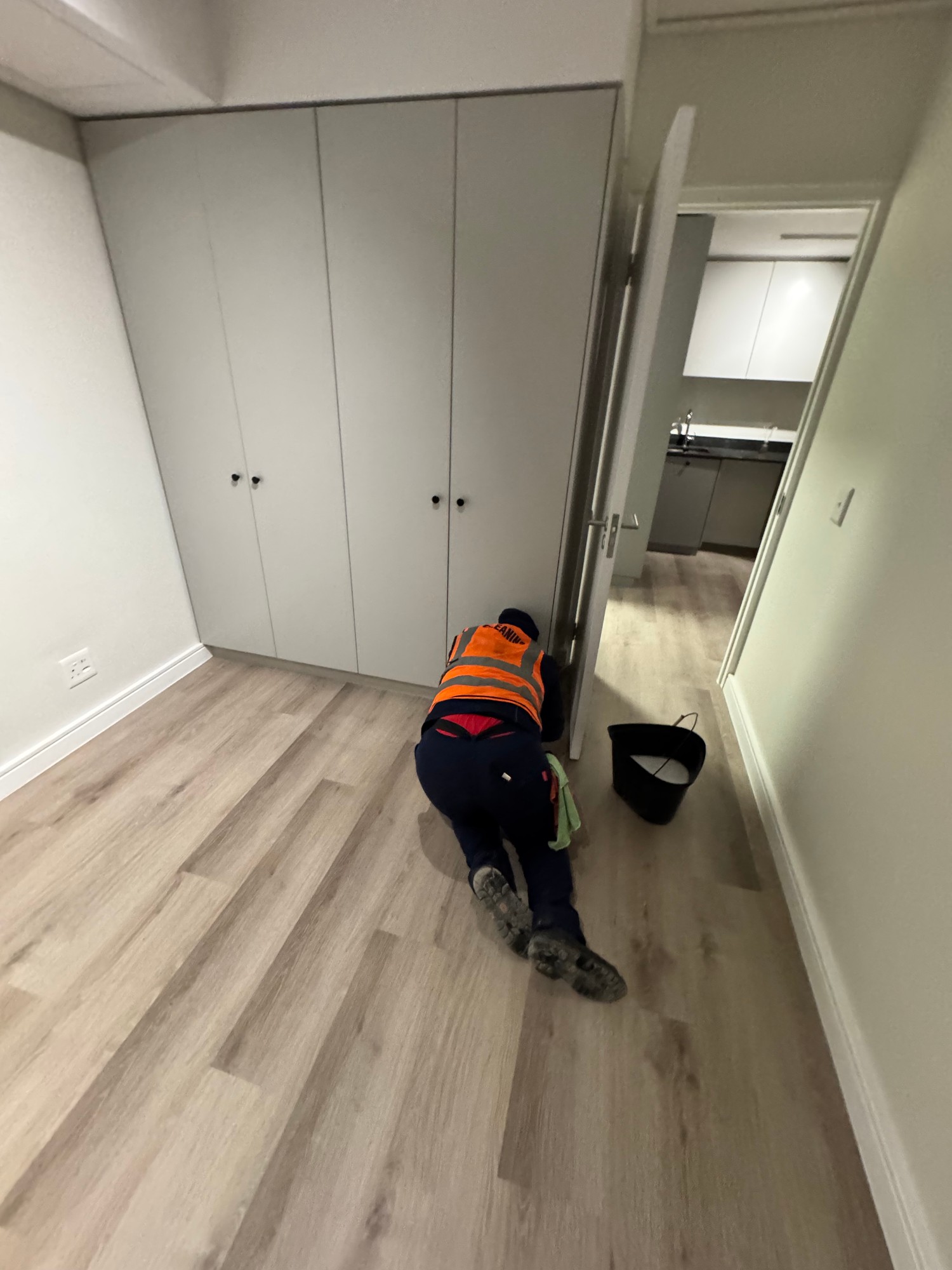Team Floor Clean – In Progress