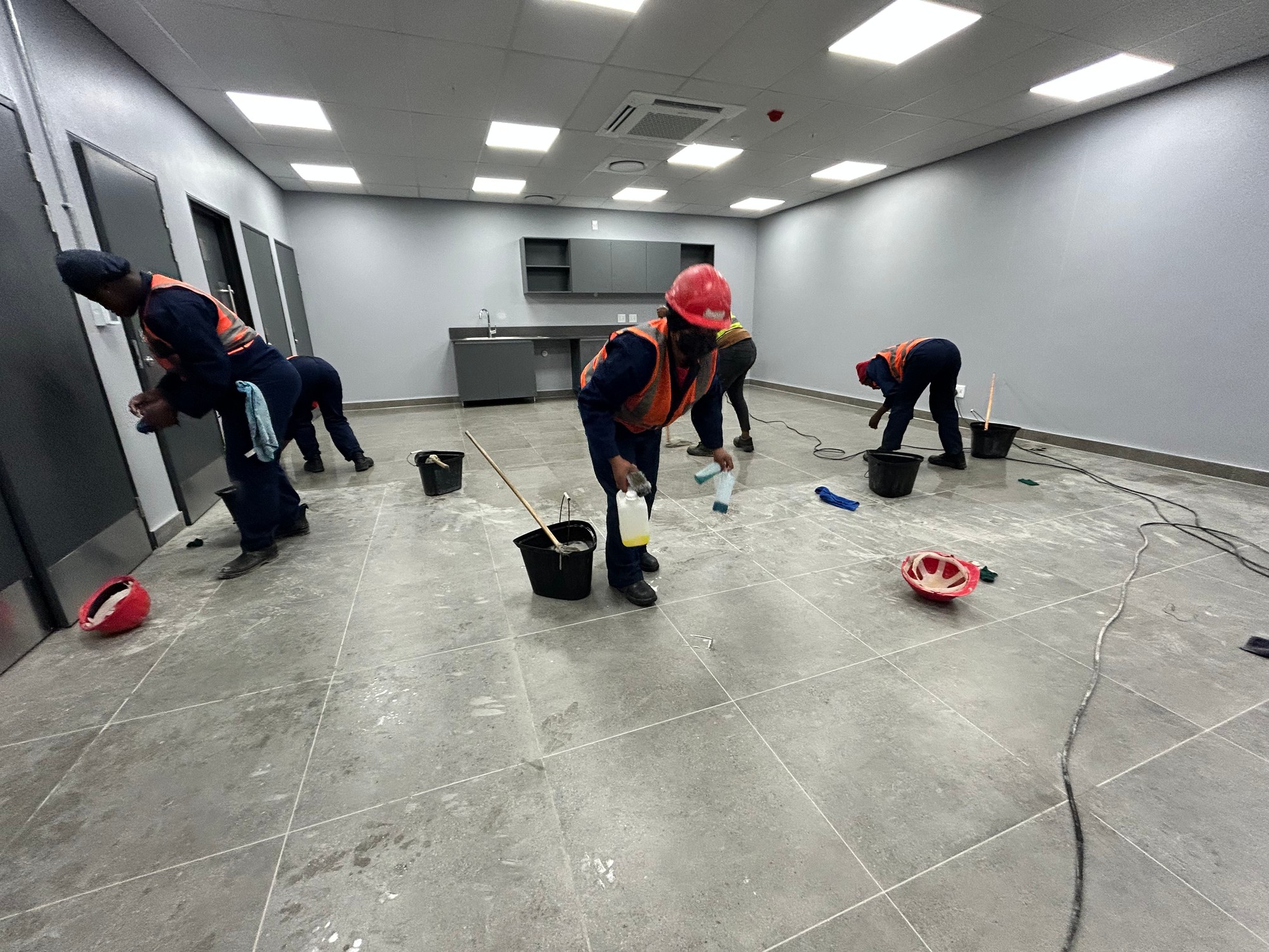 Team Commercial Scrubbing
