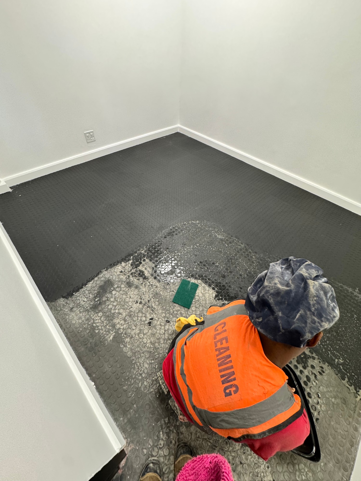 Rubber Floor Clean