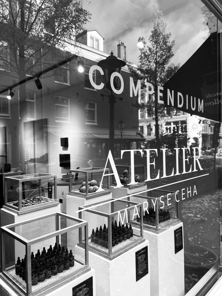 Compendium Amsterdam retail detail