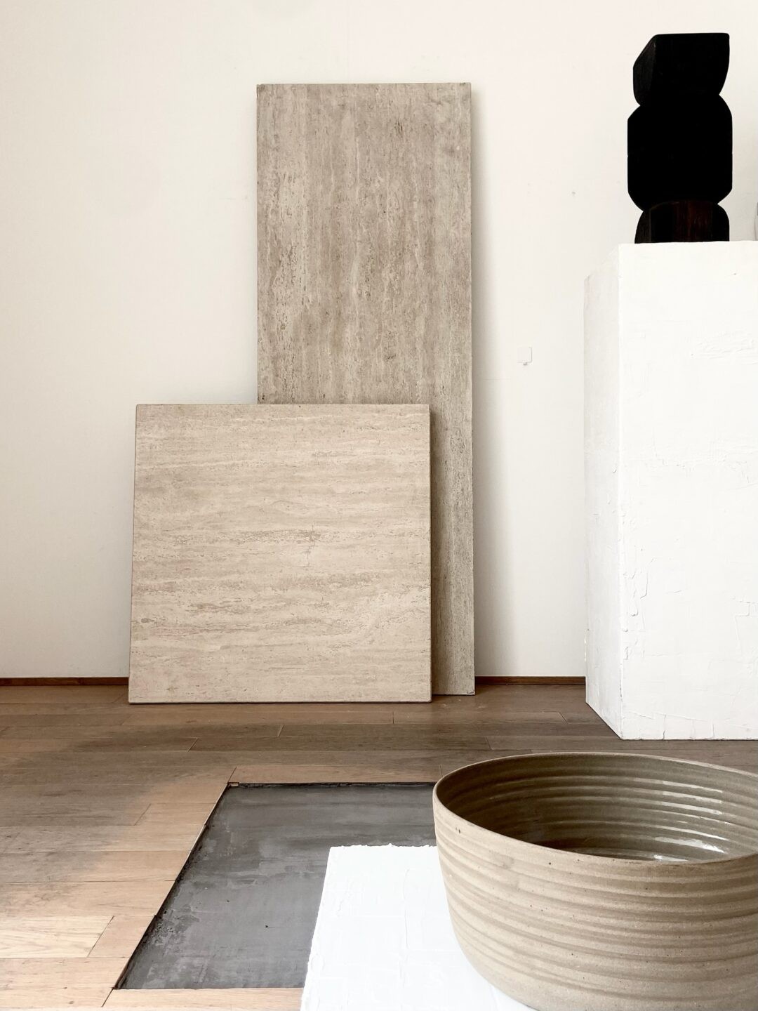 Bronzet office interior detail