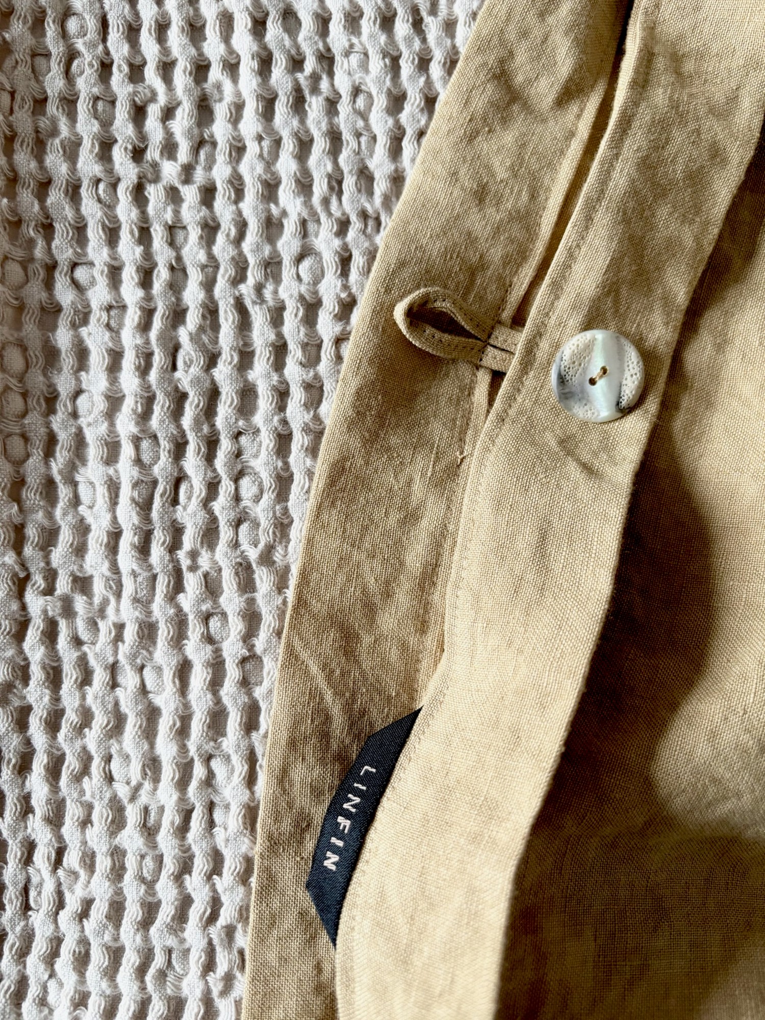 Linen Duvet Cover close-up of the stonewashed linen texture
