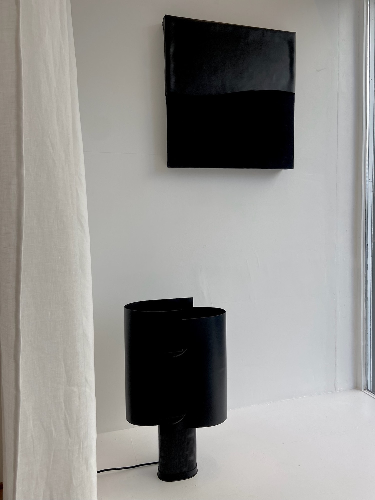 Material detail in the Bronzet office